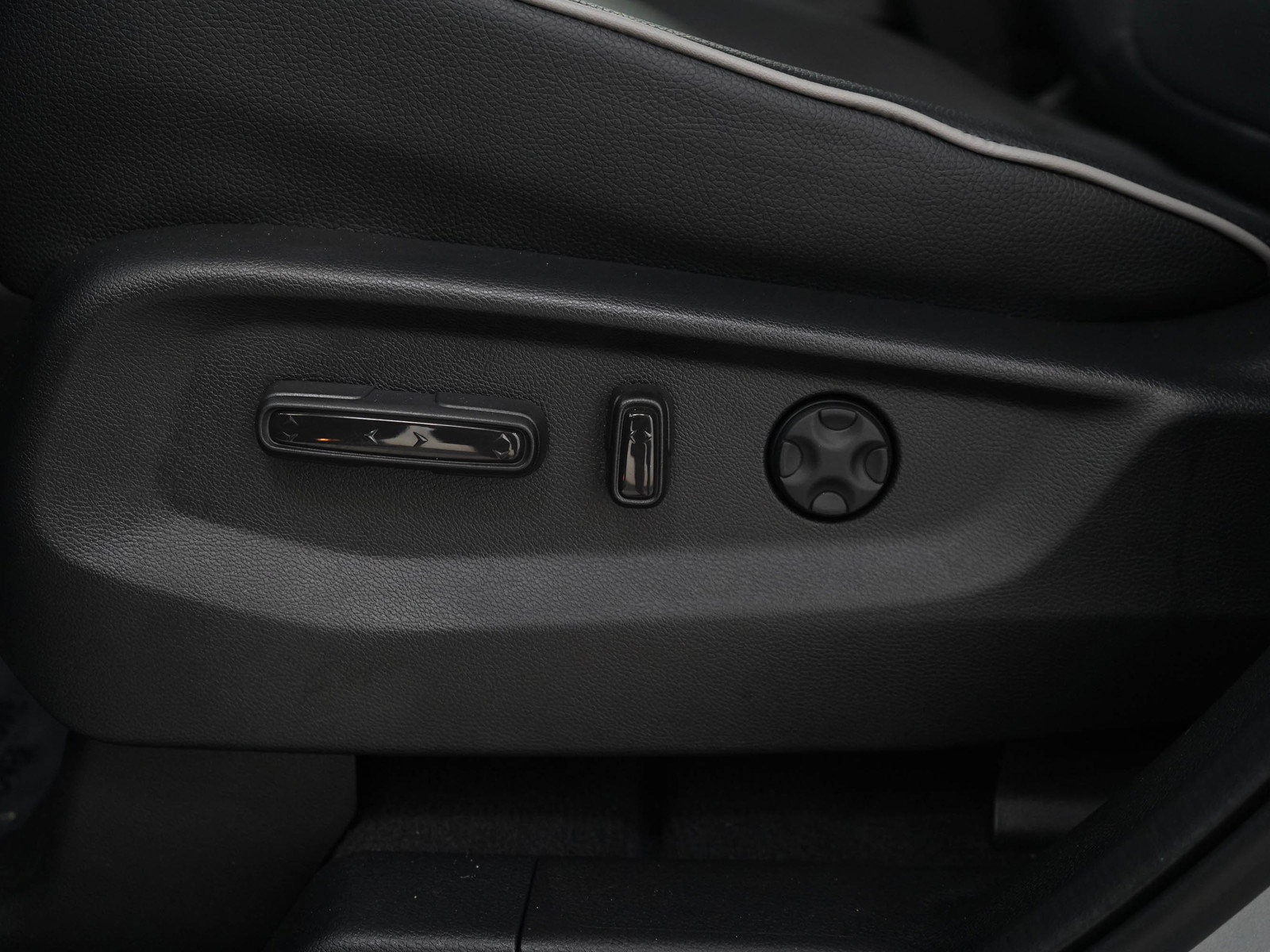 Used 2026 Honda Odyssey Elite image 33