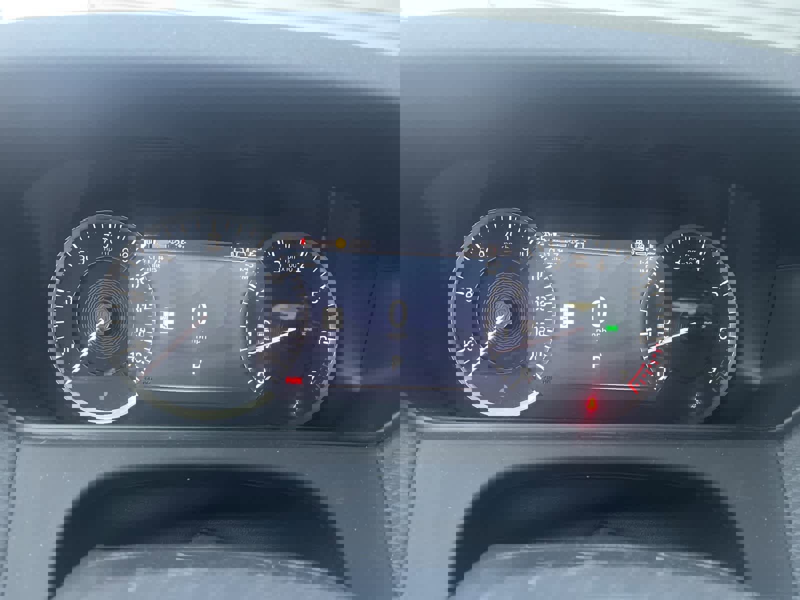 Used 2023 Land Rover Range Rover Velar R-Dynamic S image 22