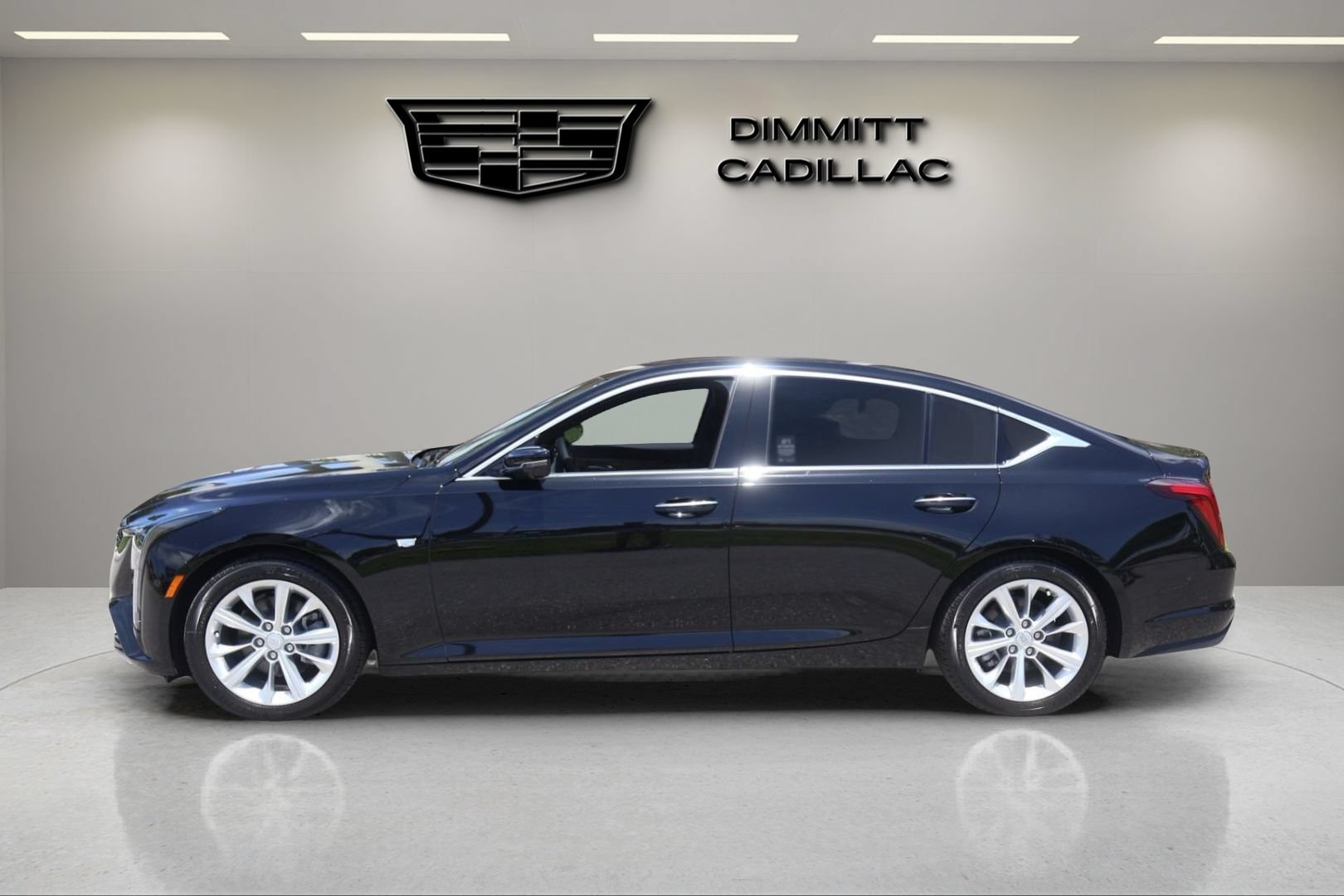 New 2026 Cadillac CT5 Premium Luxury RWD image 8