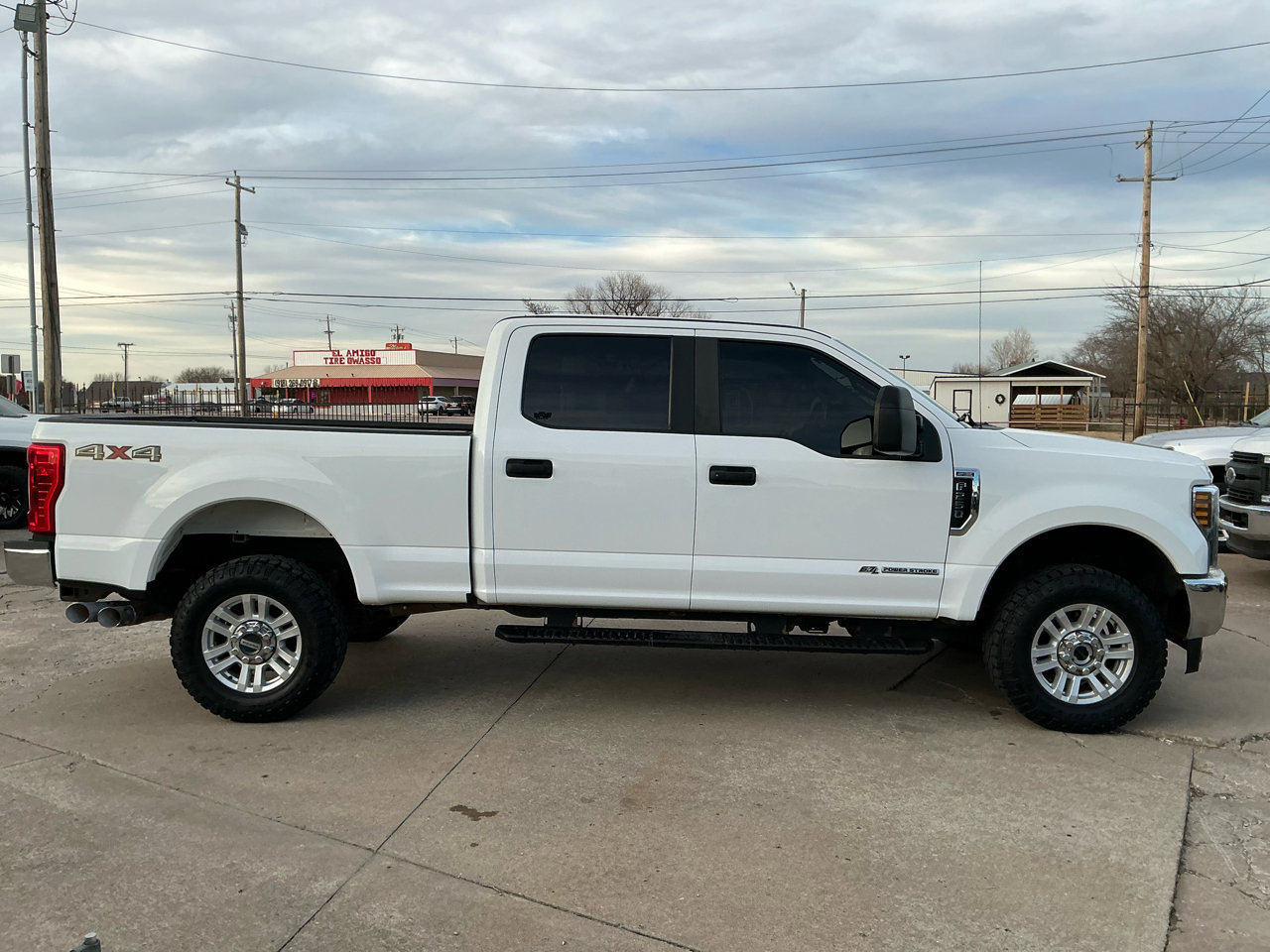 Used 2019 Ford F250 XL w/ STX Appearance Package image 5