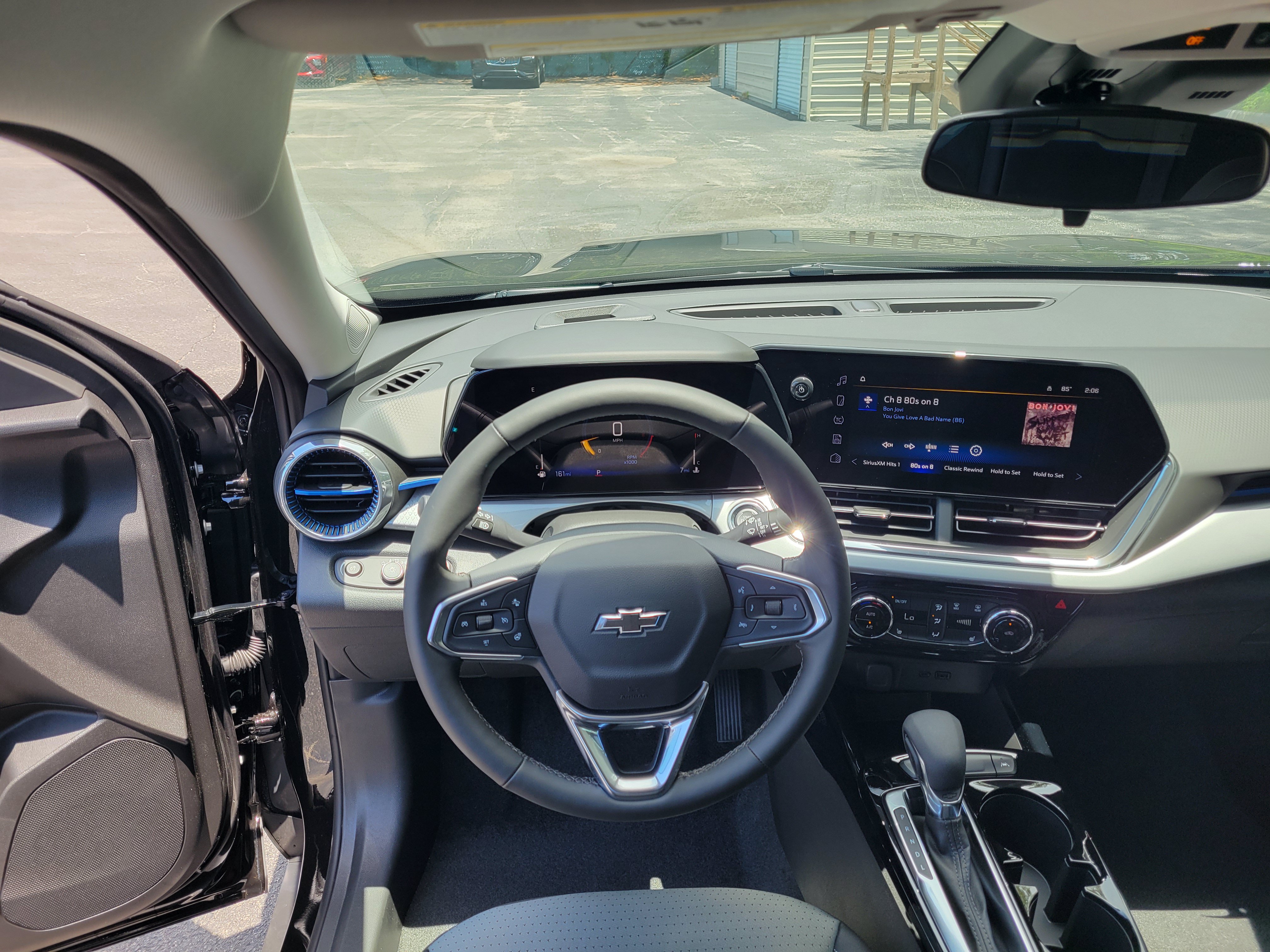 New 2026 Chevrolet Trax LT w/ Driver Confidence Package FWD image 12