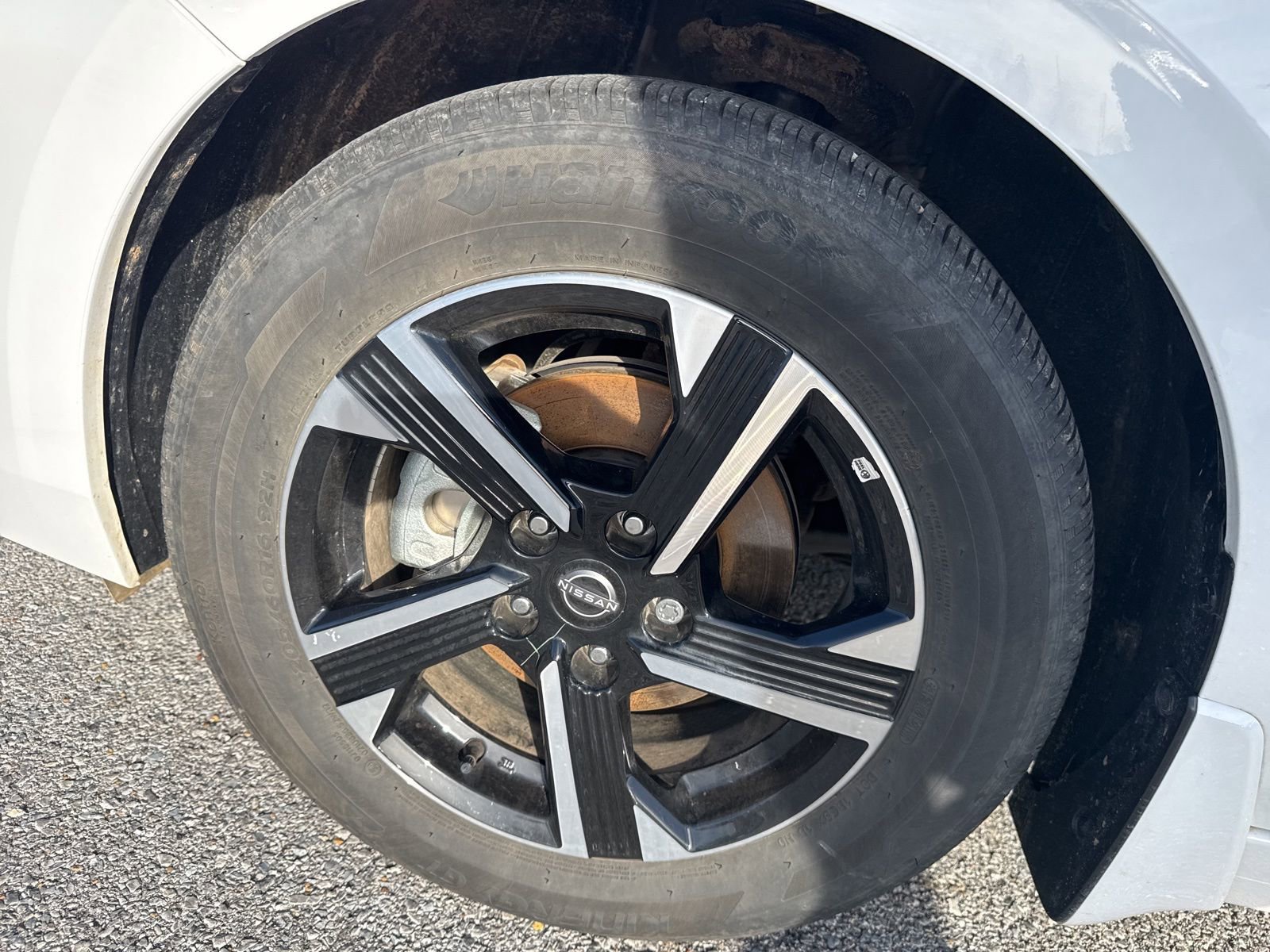 Used 2025 Nissan Sentra SV w/ All-Weather Package image 14