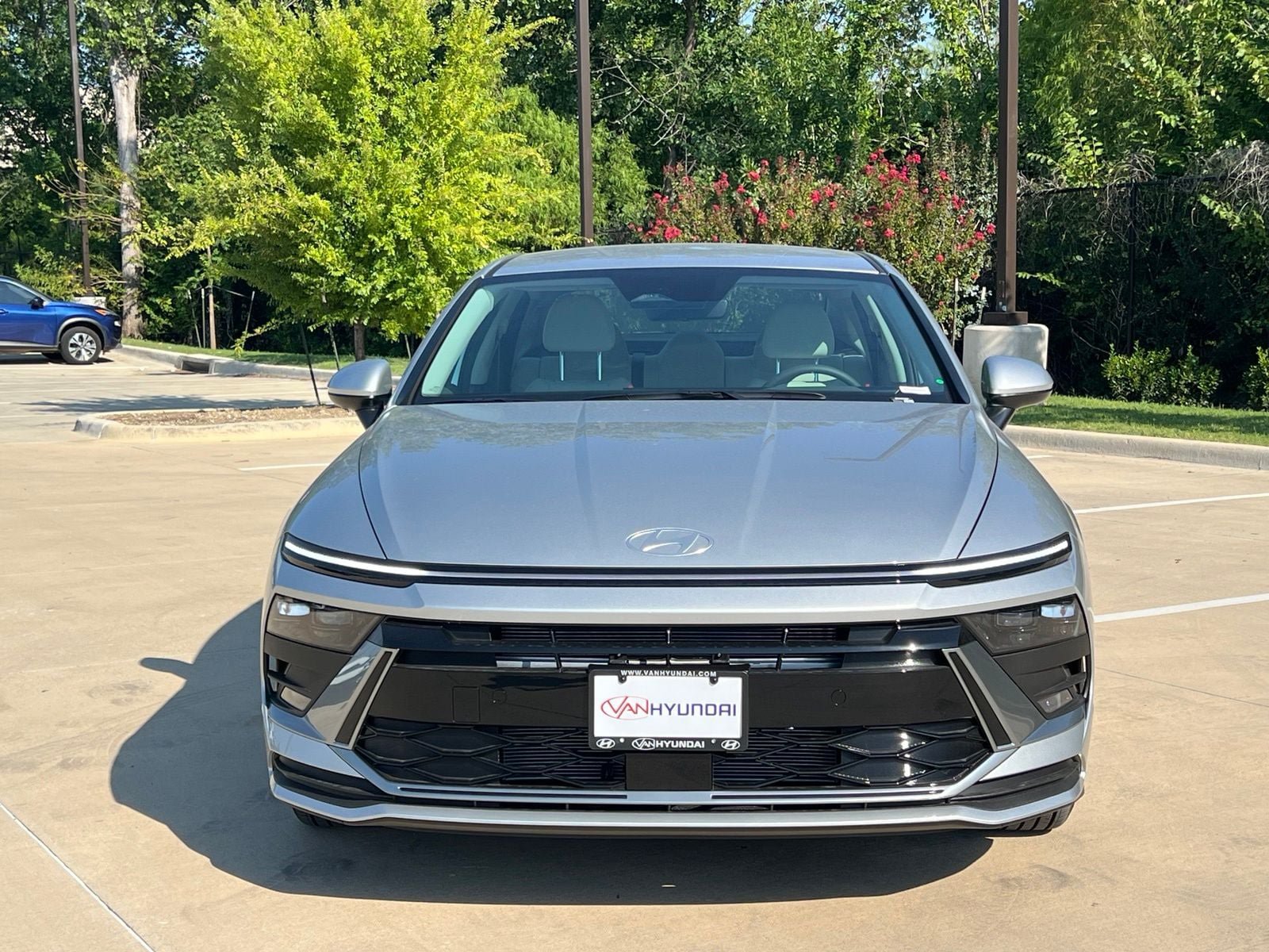 New 2026 Hyundai Sonata SE FWD image 2