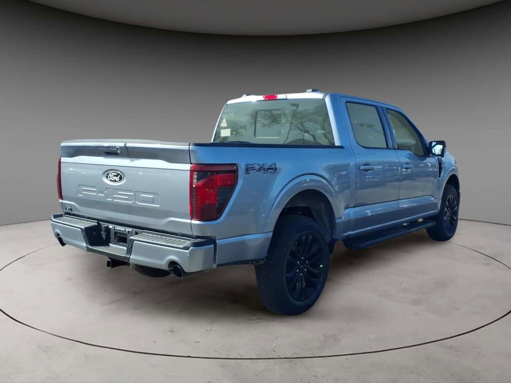 New 2026 Ford F150 XLT w/ Equipment Group 302A MID image 8