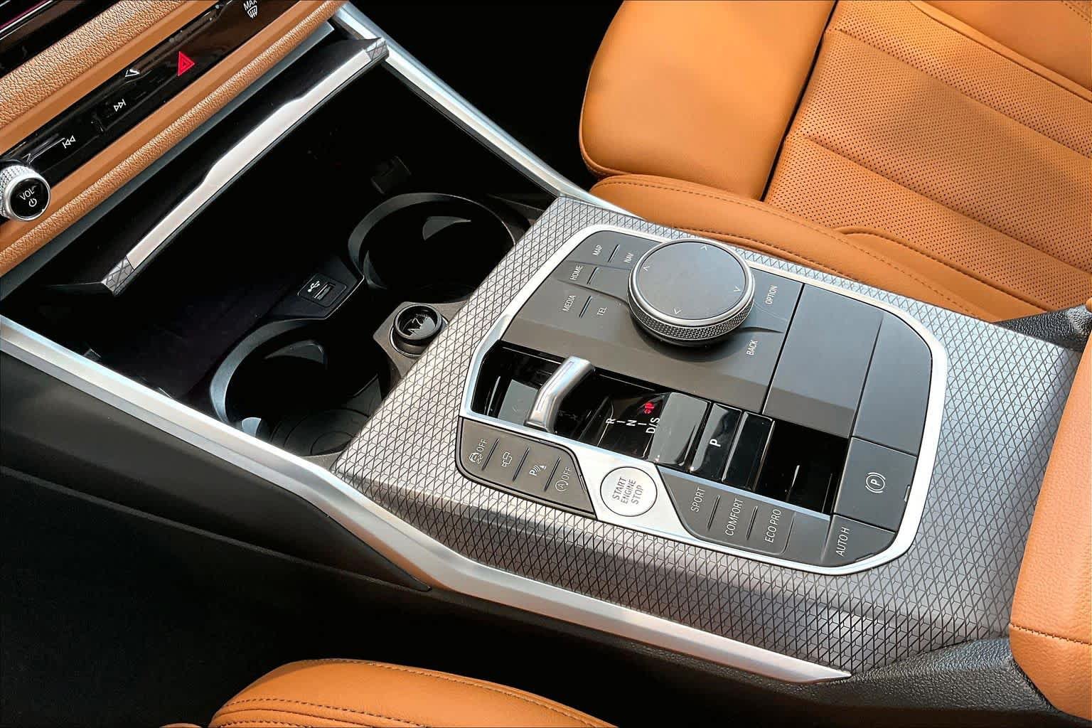 Used 2026 BMW 330i Sedan RWD image 18