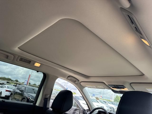 New 2026 Nissan Pathfinder Platinum FWD image 13
