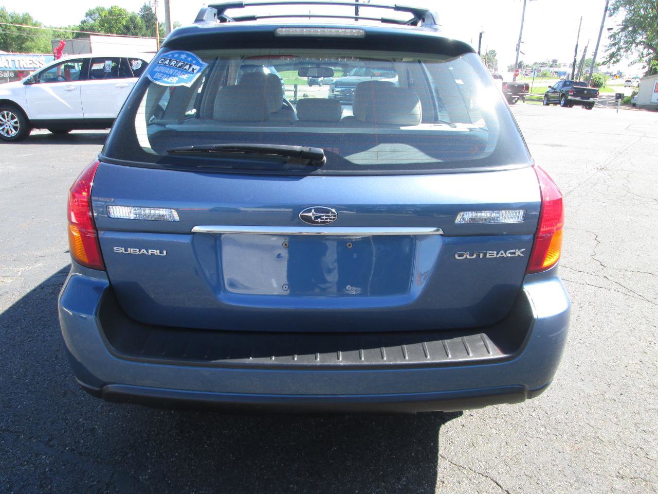 Used 2007 Subaru Outback 2.5i Limited AWD/4WD image 13