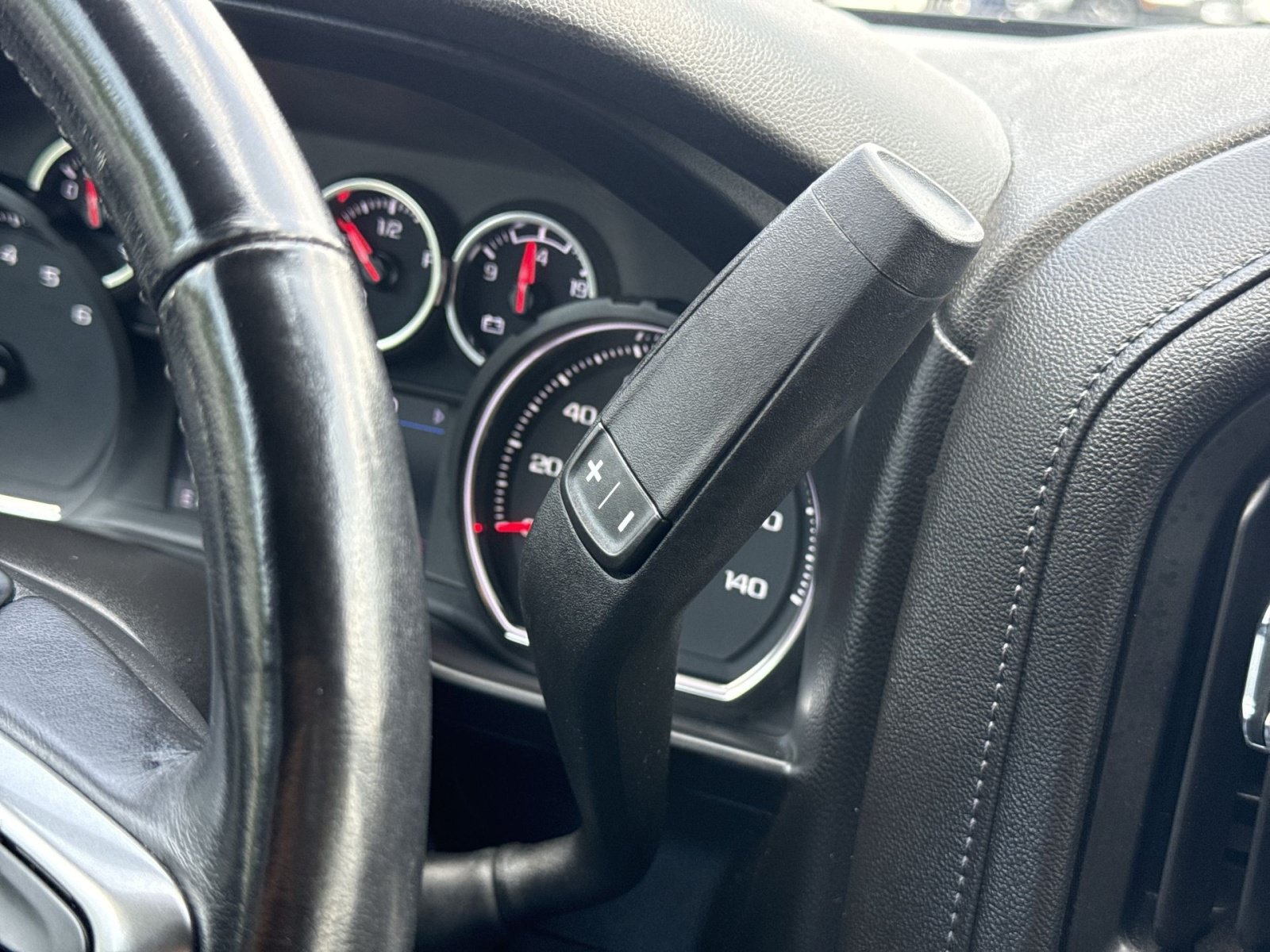 Used 2021 Chevrolet Silverado 1500 RST AWD/4WD image 22
