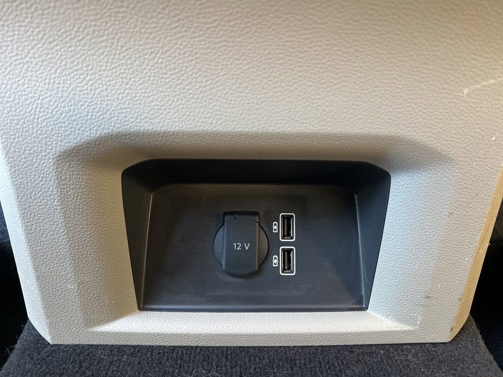 Used 2019 Volkswagen Atlas SE image 28