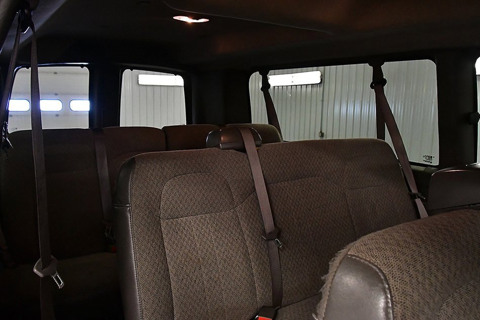 Used 2025 Chevrolet Express 3500 LT w/ LT Preferred Equipment Group image 25