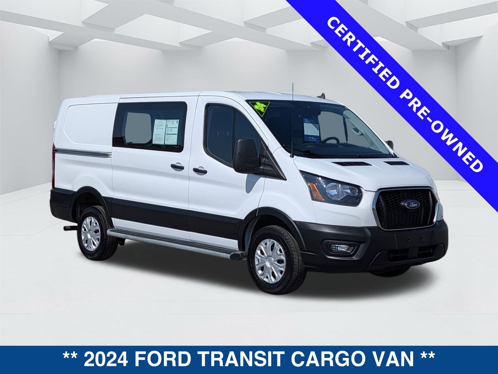 Certified 2024 Ford Transit 250 Low Roof w/ Exterior Upgrade Package RWD image 3