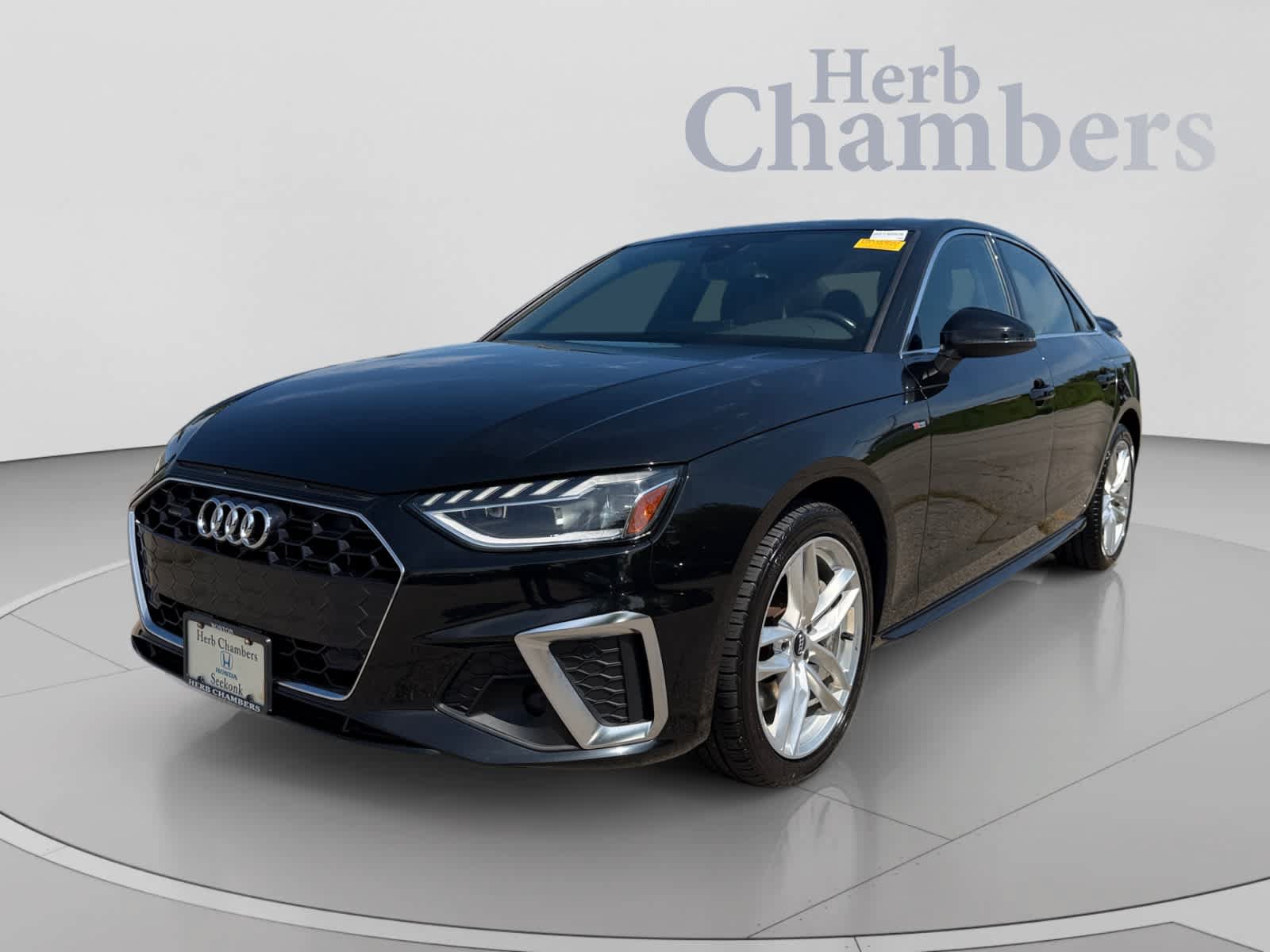 Used 2020 Audi A4 2.0T Premium Plus w/ Premium Plus Package AWD/4WD image 4