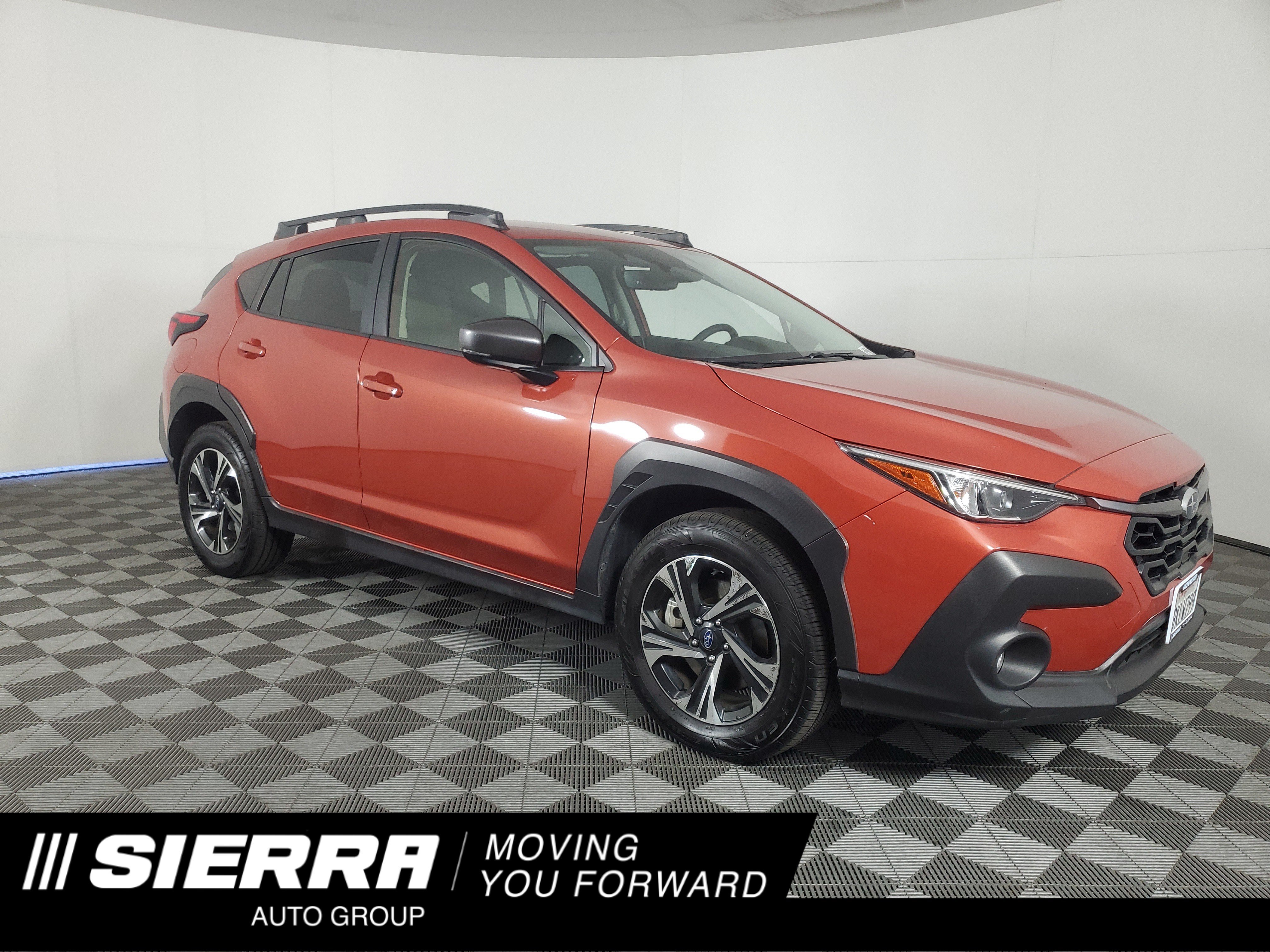Used 2024 Subaru Crosstrek 2.0i Premium w/ Crosstrek Mirror Package AWD/4WD image 1