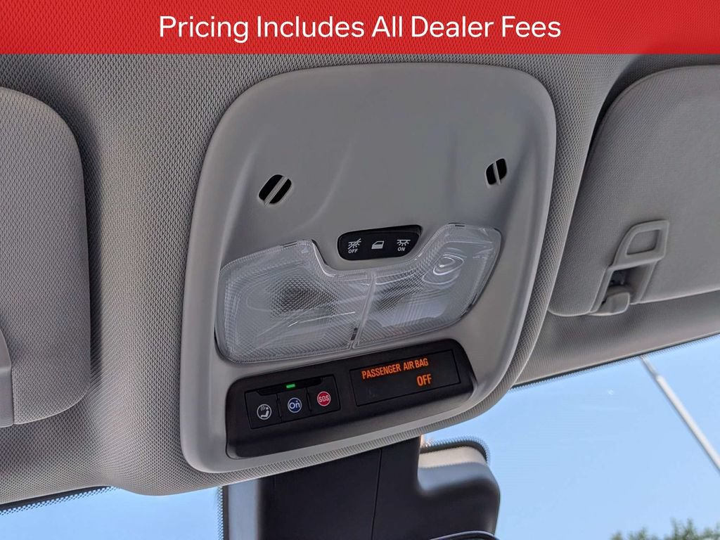 Used 2023 Chevrolet Bolt EUV LT FWD image 21