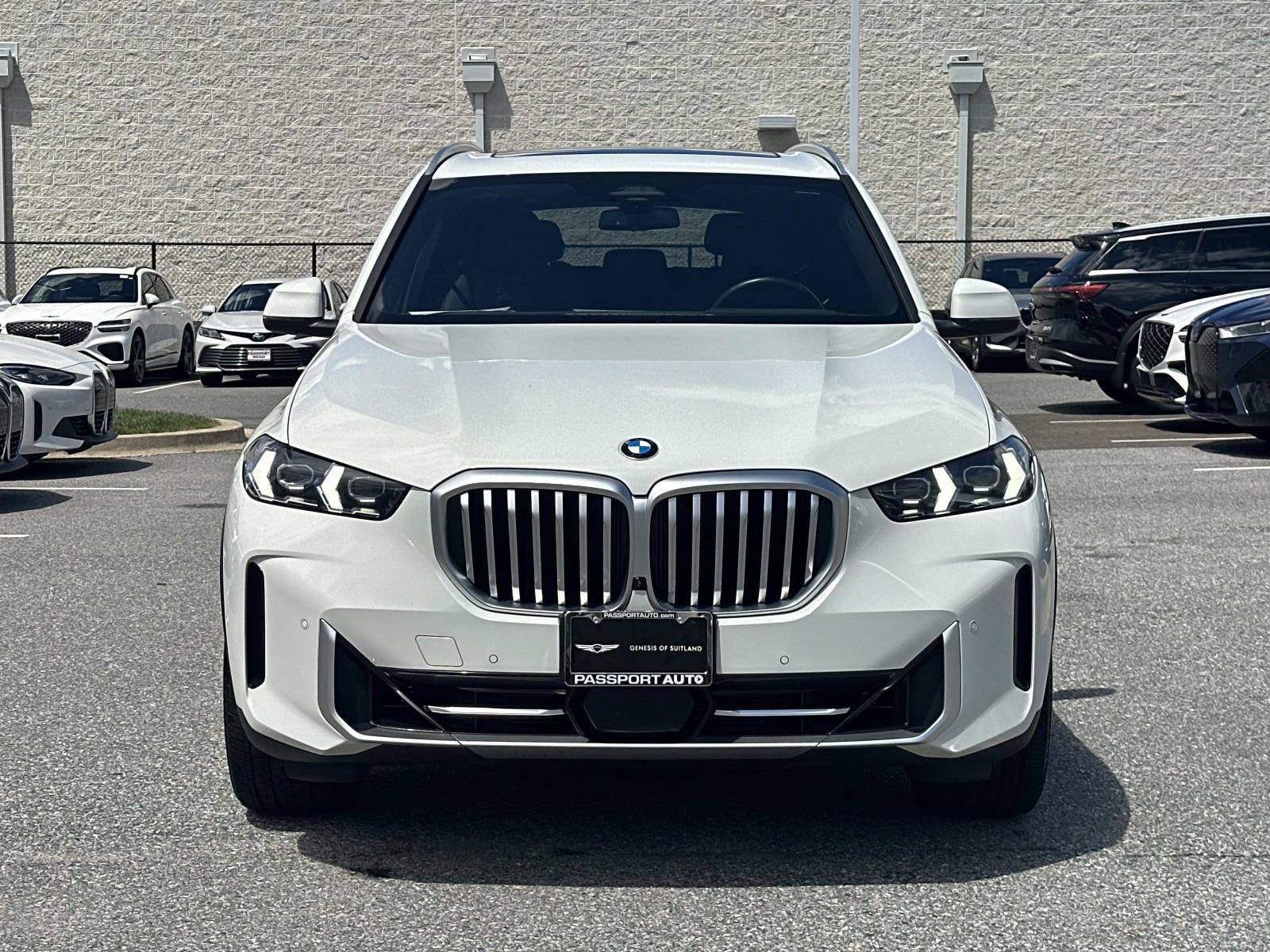 Used 2026 BMW X5 xDrive40i AWD/4WD image 7
