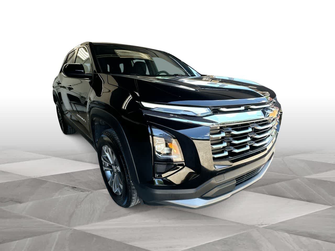 Used 2025 Chevrolet Equinox LT AWD/4WD image 2