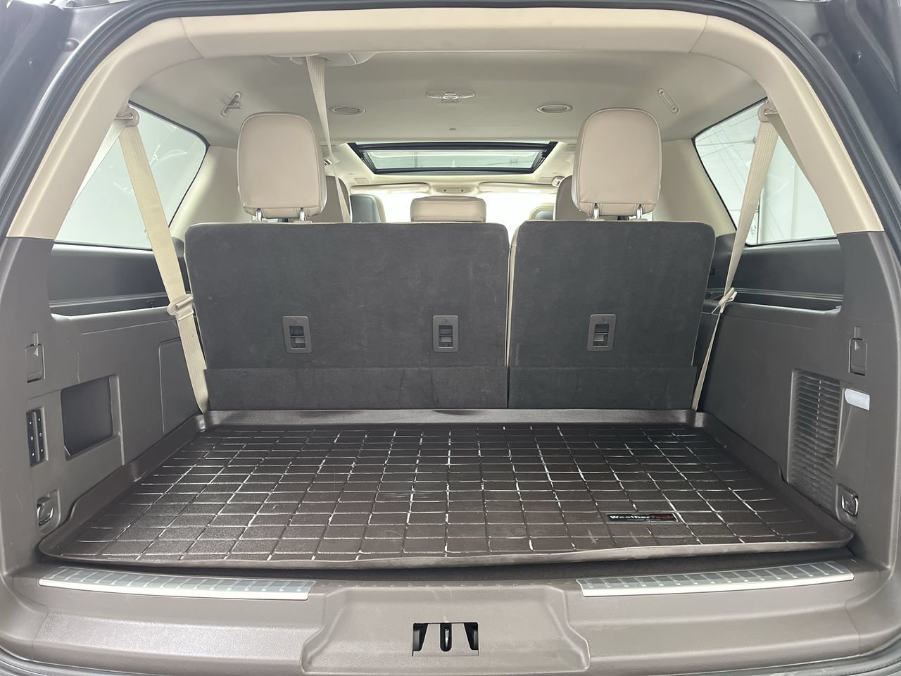 Used 2023 Lincoln Navigator L Reserve AWD/4WD image 34