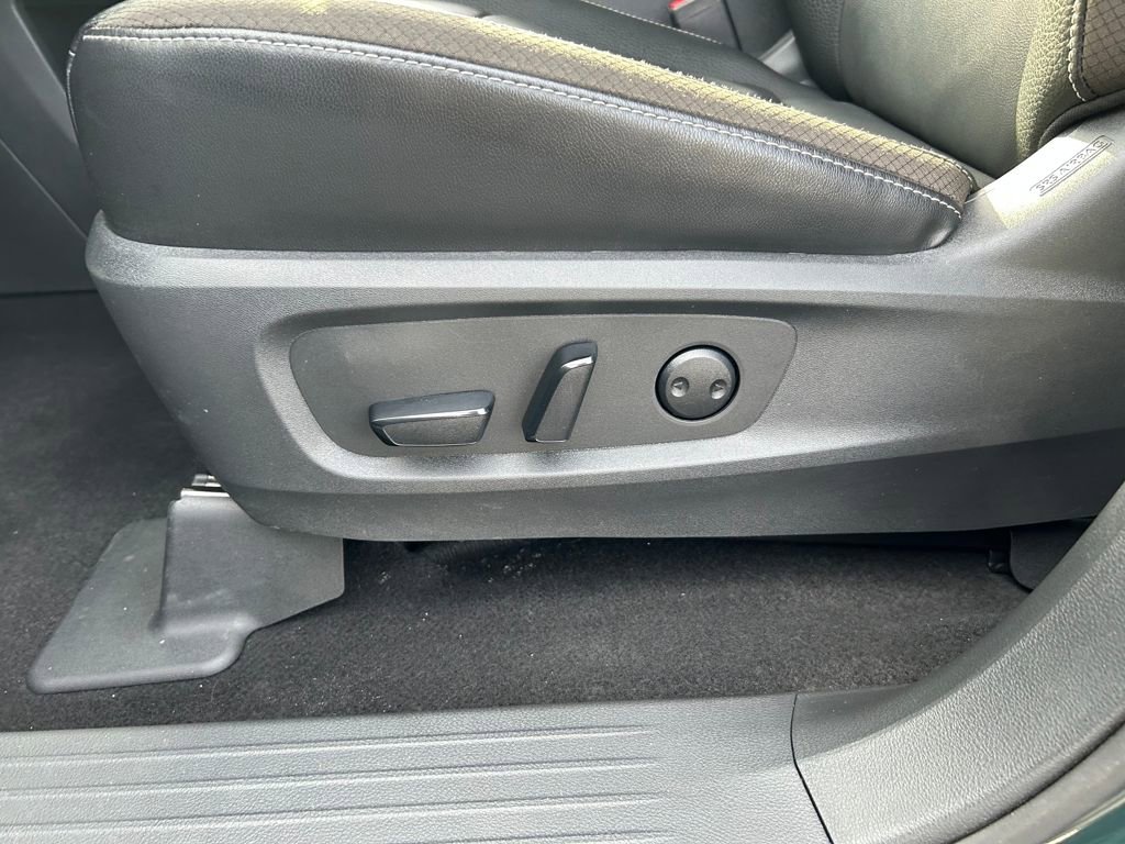 Used 2024 Nissan Pathfinder SL image 22