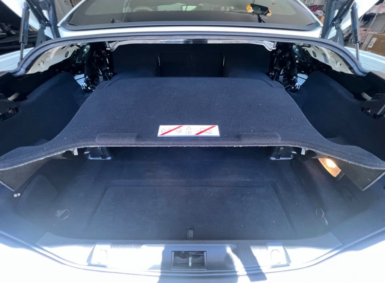 Used 2015 Ferrari California T RWD image 20