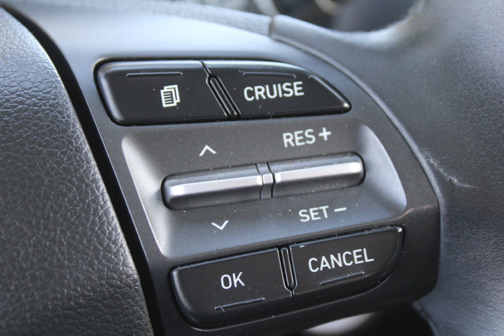 Used 2019 Hyundai Kona Ultimate FWD image 30