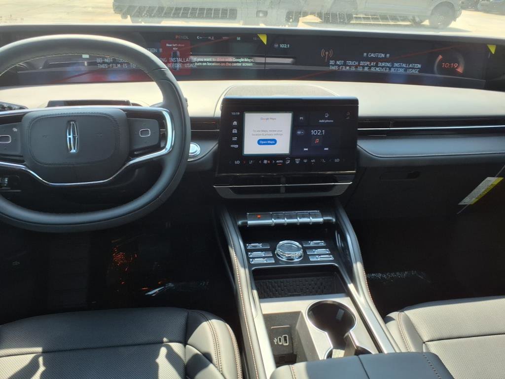 New 2025 Lincoln Nautilus Premier w/ Equipment Group 102A image 9