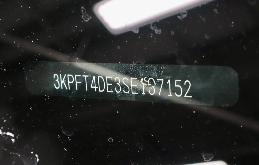 Used 2025 Kia K4 LXS image 34