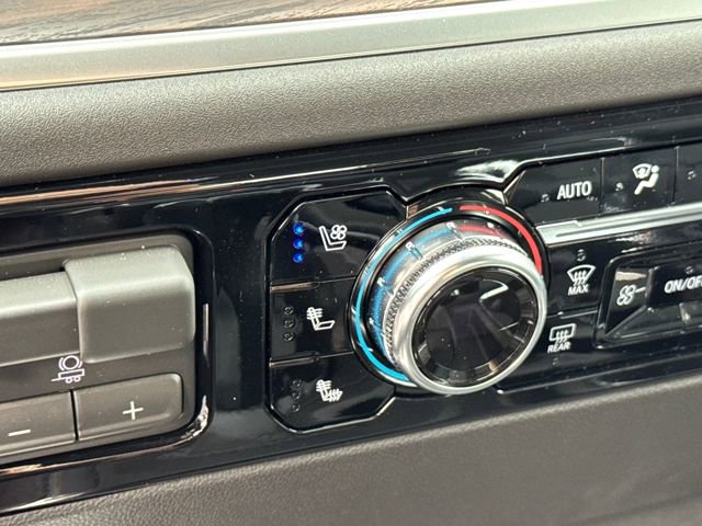 Used 2026 GMC Sierra 1500 SLT w/ SLT Premium Package image 22