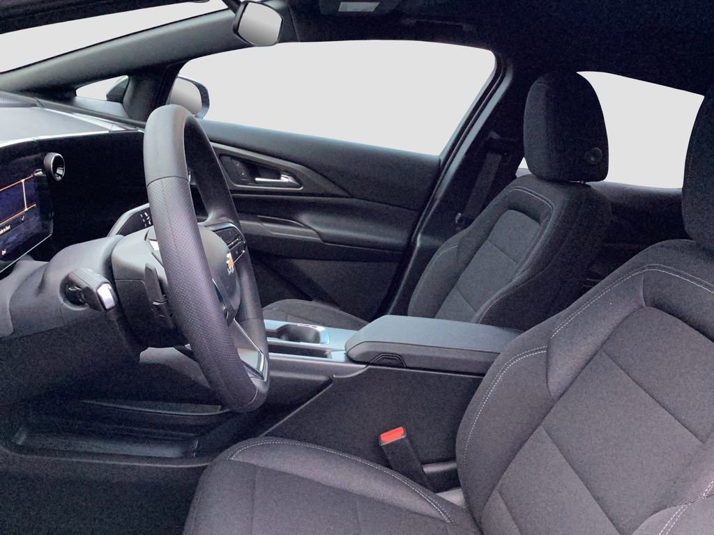 New 2026 Chevrolet Equinox EV LT image 27