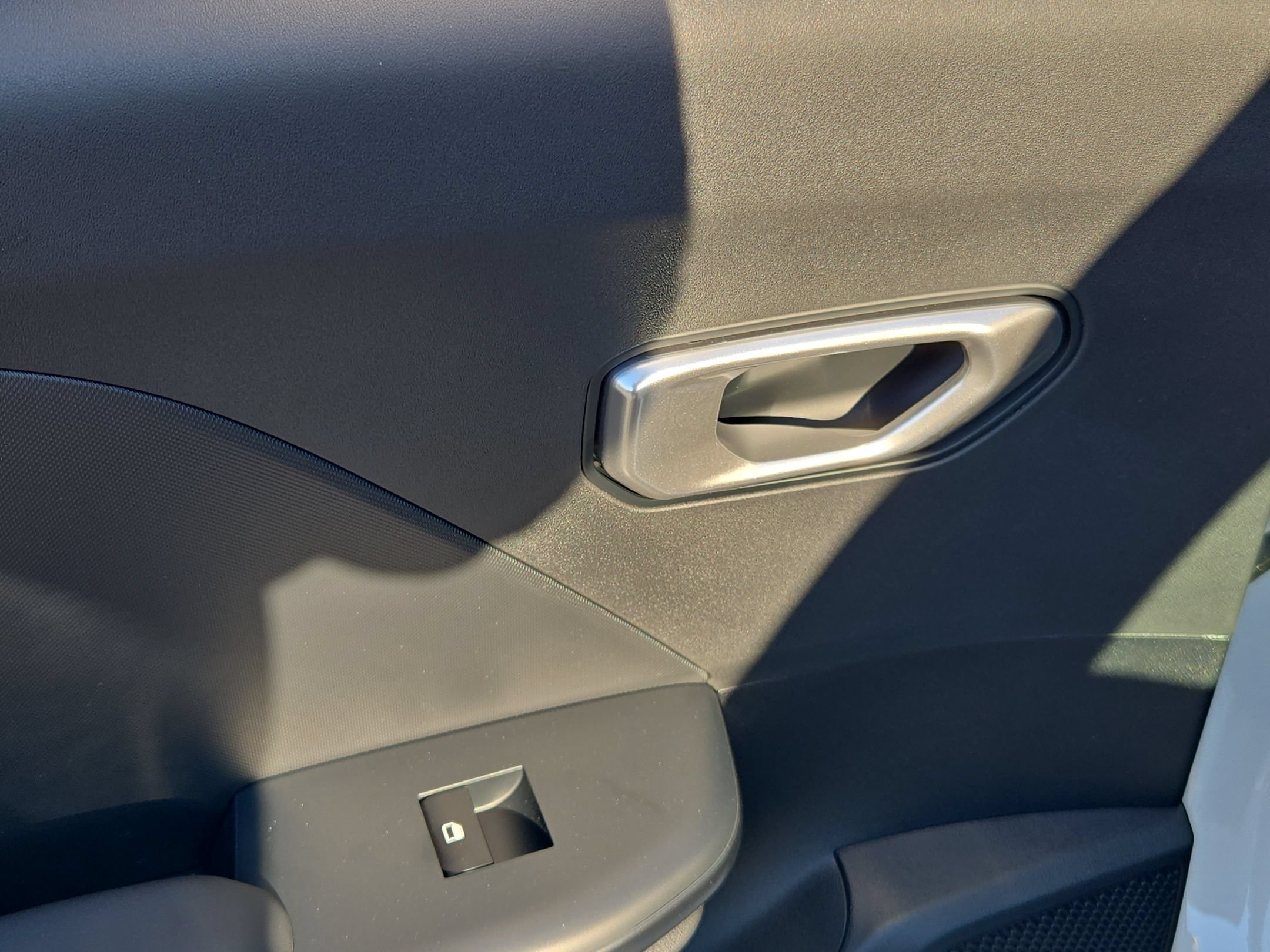 New 2026 Kia K4 FWD image 29