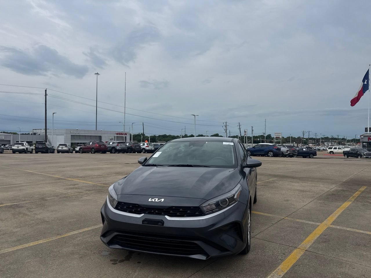 Used 2024 Kia Forte LX FWD image 6