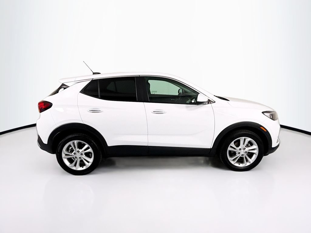 Used 2023 Buick Encore GX Preferred w/ Cold Weather Comfort Package FWD image 4