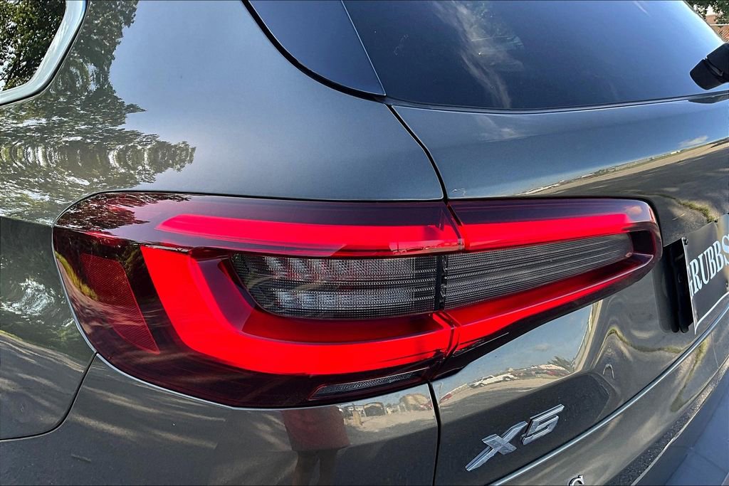 Used 2023 BMW X5 xDrive45e image 42