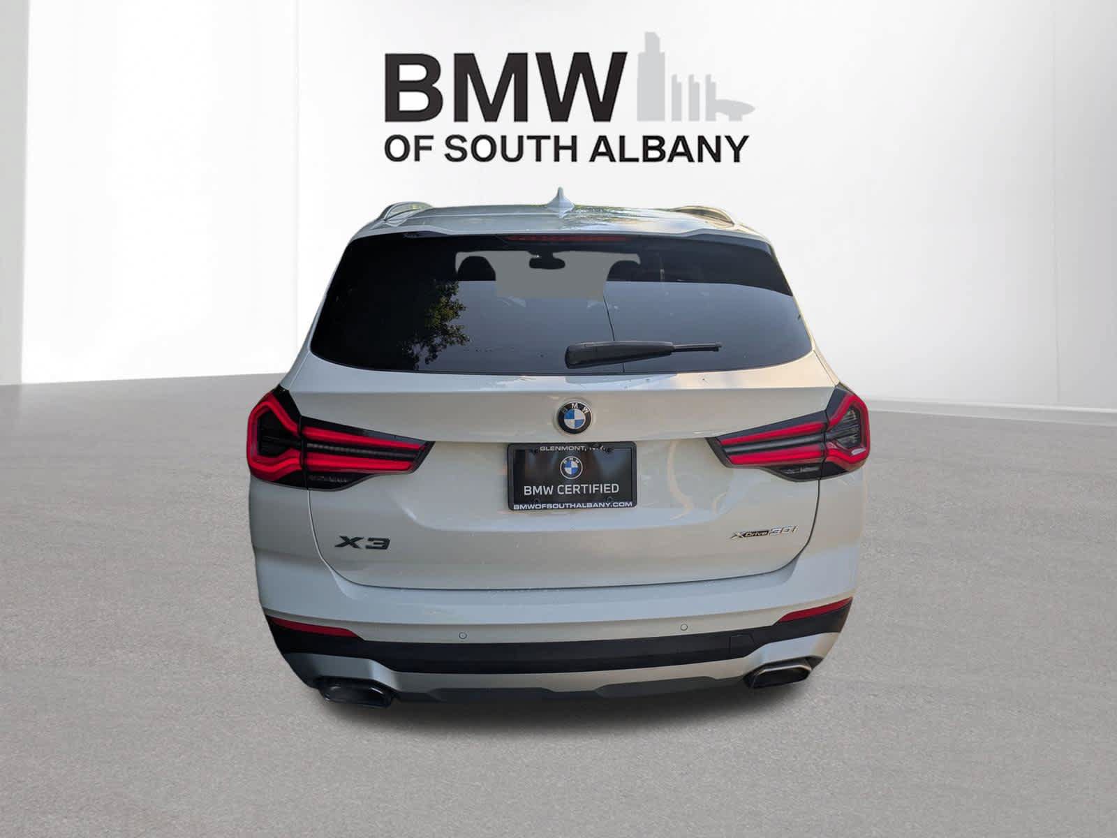 Certified 2023 BMW X3 xDrive30i w/ Premium Package w/ZPA AWD/4WD image 4