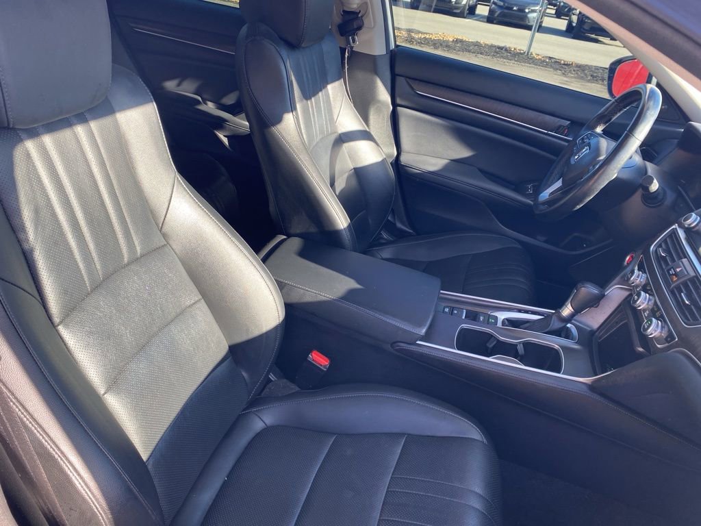 Used 2022 Honda Accord EX-L image 9