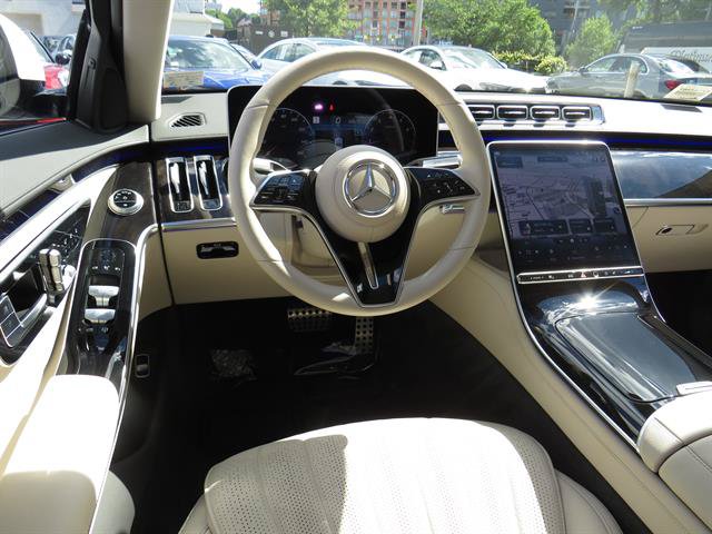 Certified 2022 Mercedes-Benz S 500 4MATIC w/ AMG Line Package image 10