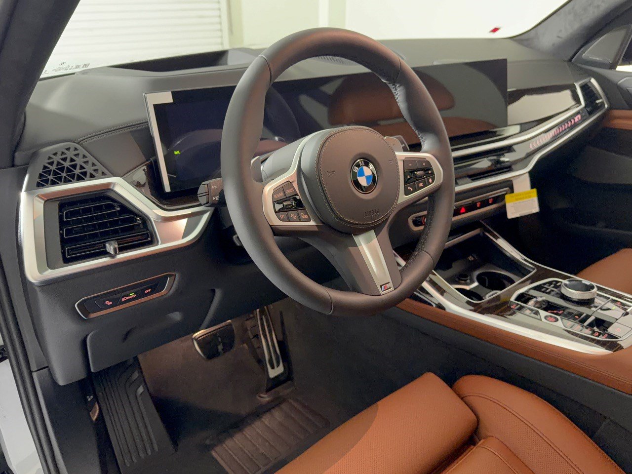 New 2027 BMW X7 xDrive40i w/ Executive Package AWD/4WD image 4