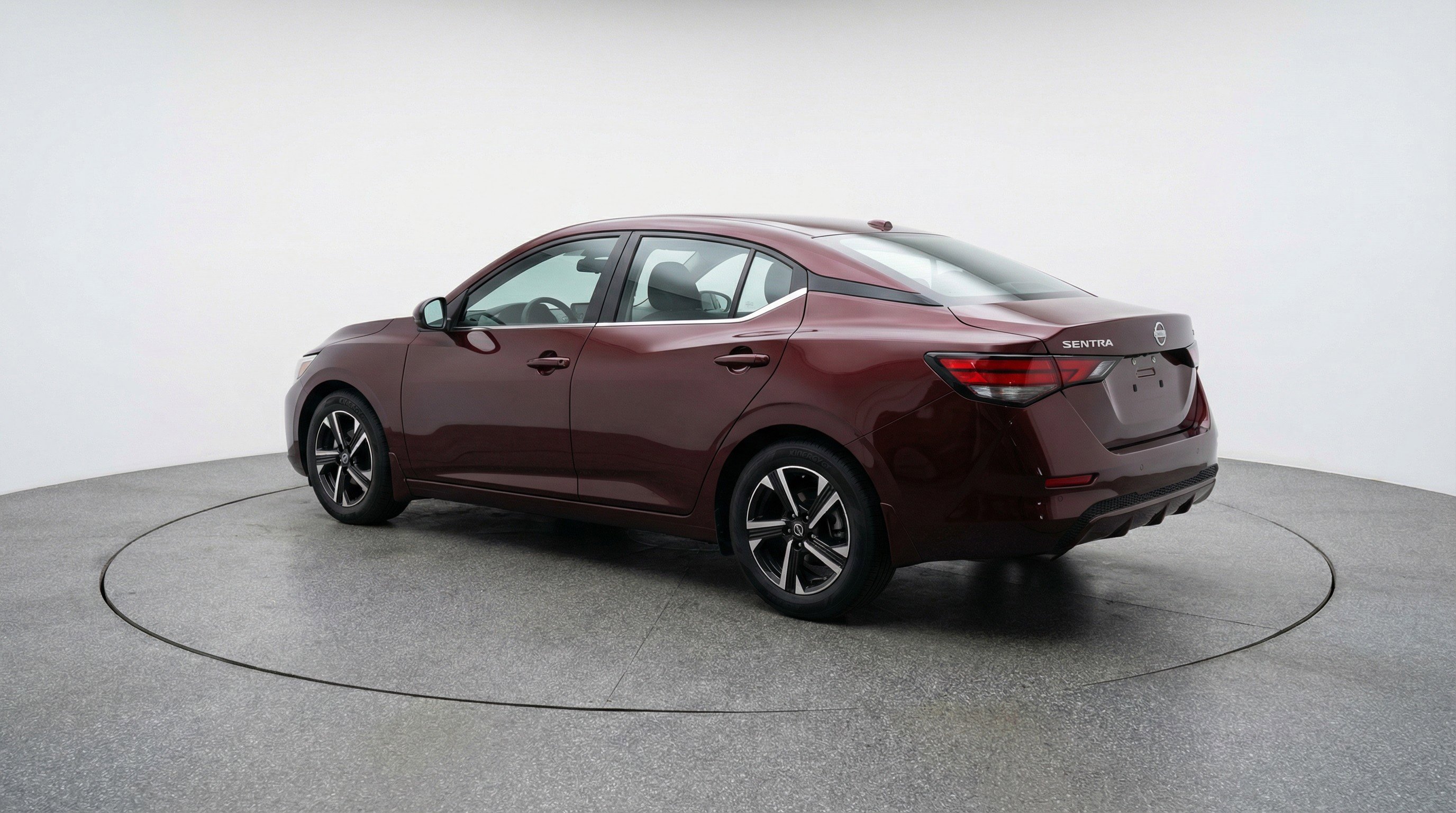 Used 2025 Nissan Sentra SV image 6
