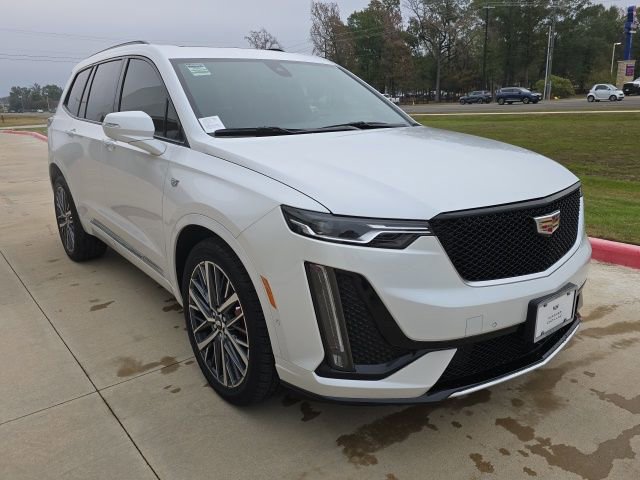 New 2025 Cadillac XT6 Sport w/ Technology Package image 8