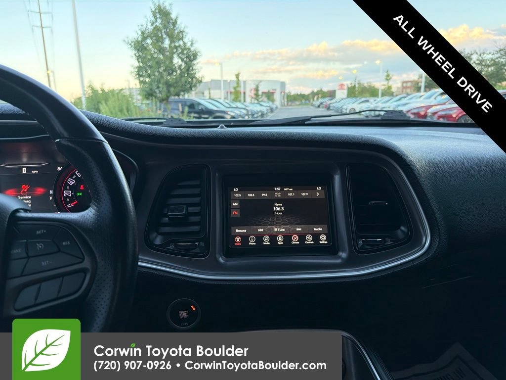 Used 2022 Dodge Challenger SXT w/ Driver Convenience Group AWD/4WD image 26