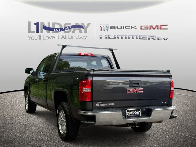 Used 2015 GMC Sierra 1500 SLE w/ SLE Value Package AWD/4WD image 4