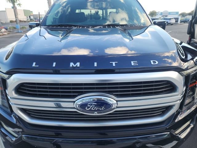 Used 2021 Ford F150 Limited image 2