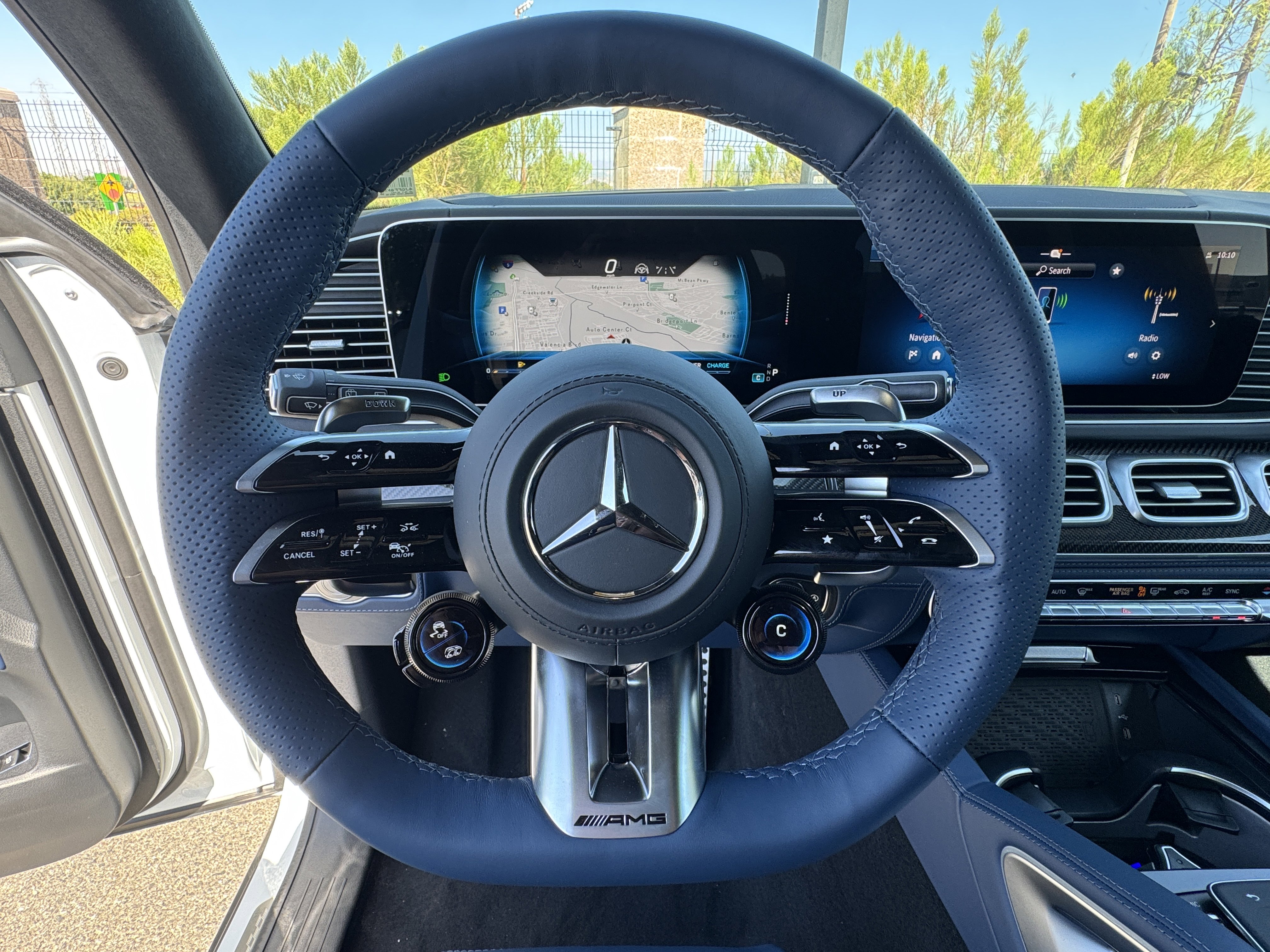 New 2026 Mercedes-Benz GLS 63 AMG 4MATIC image 21