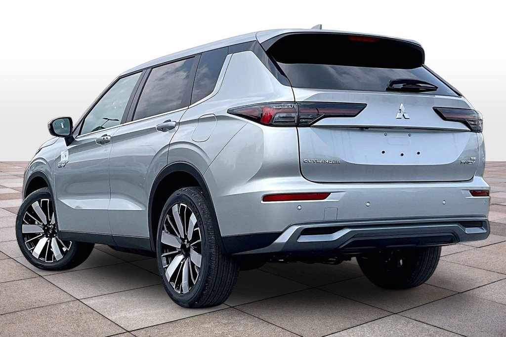 New 2026 Mitsubishi Outlander SE AWD/4WD image 3