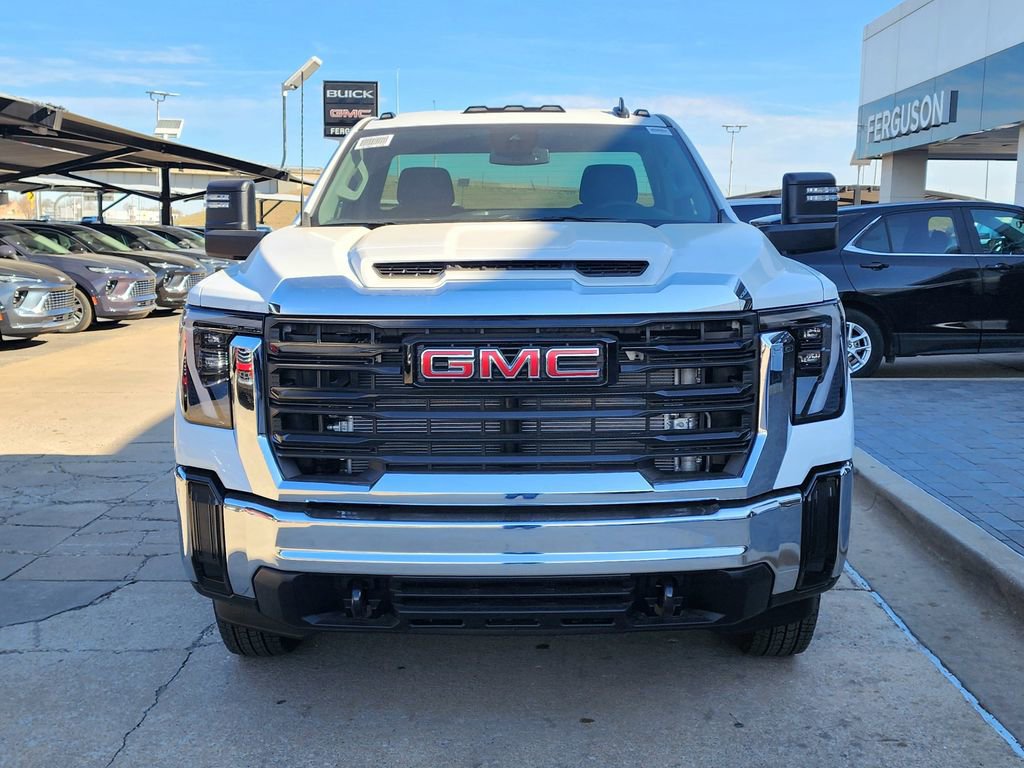 New 2026 GMC Sierra 3500 Pro w/ Convenience Package image 8