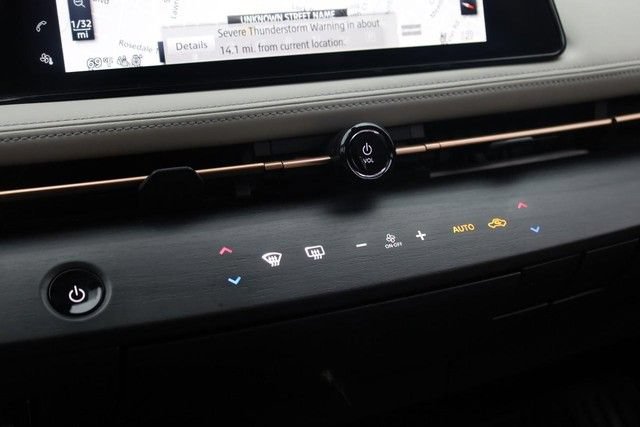 Used 2023 Nissan Ariya FWD image 14