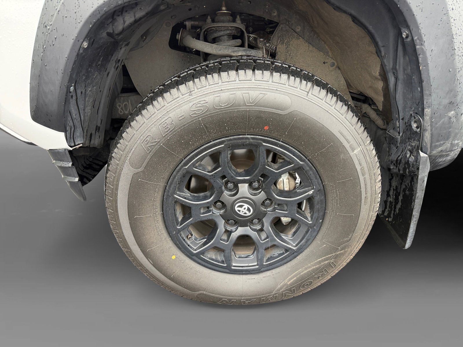 Used 2022 Toyota Tacoma SR w/ SX Package AWD/4WD image 9