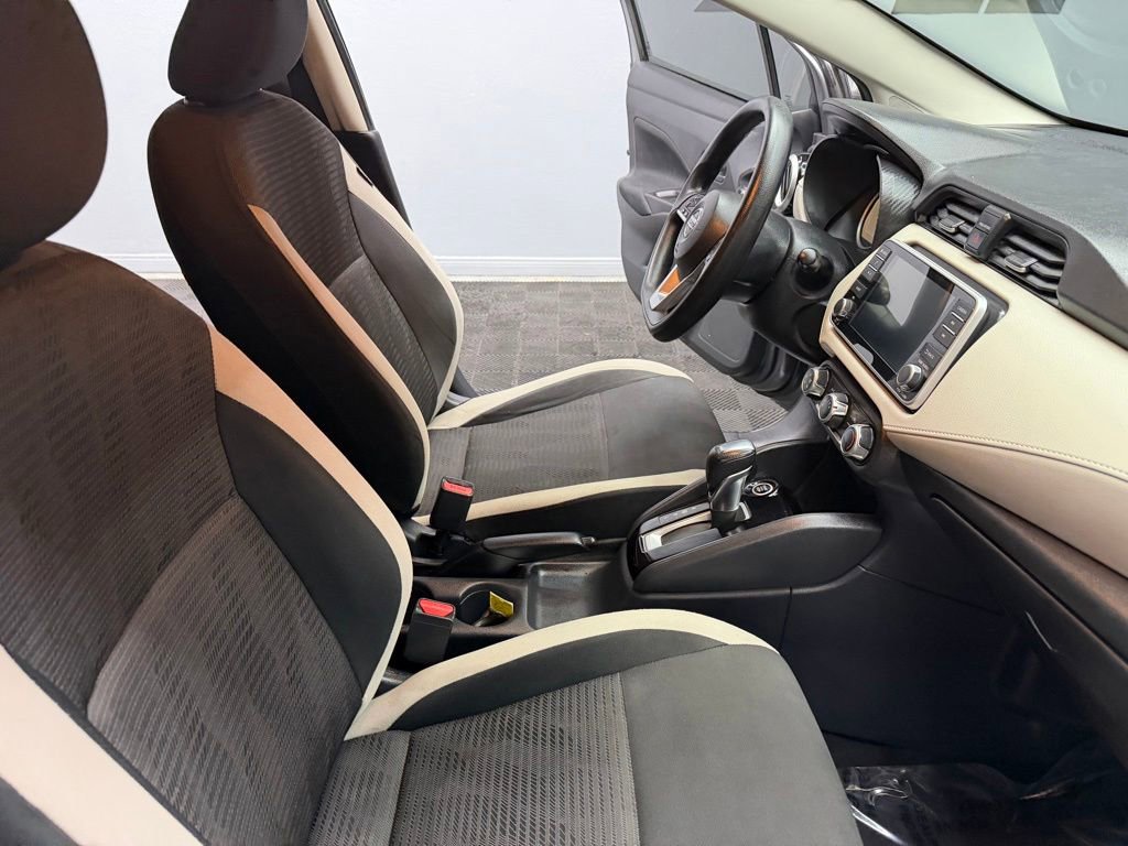Used 2021 Nissan Versa SV FWD image 49