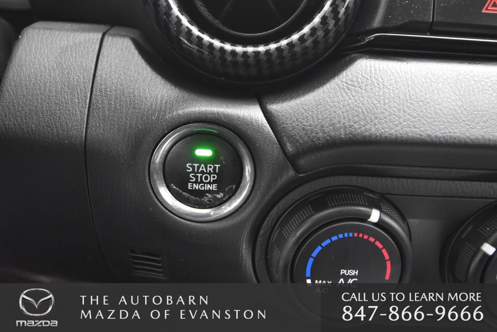 Used 2017 MAZDA MX-5 Miata RF Club image 39