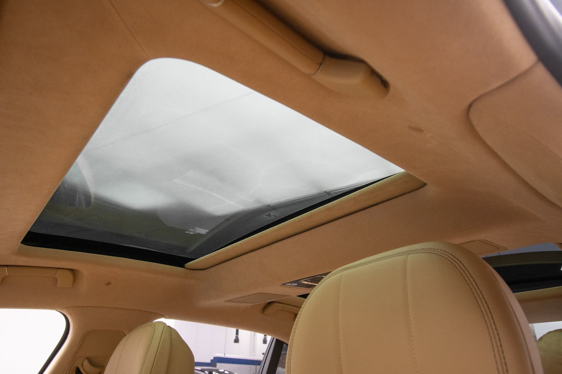 New 2026 Bentley Flying Spur Plug-In Hybrid AWD/4WD image 14