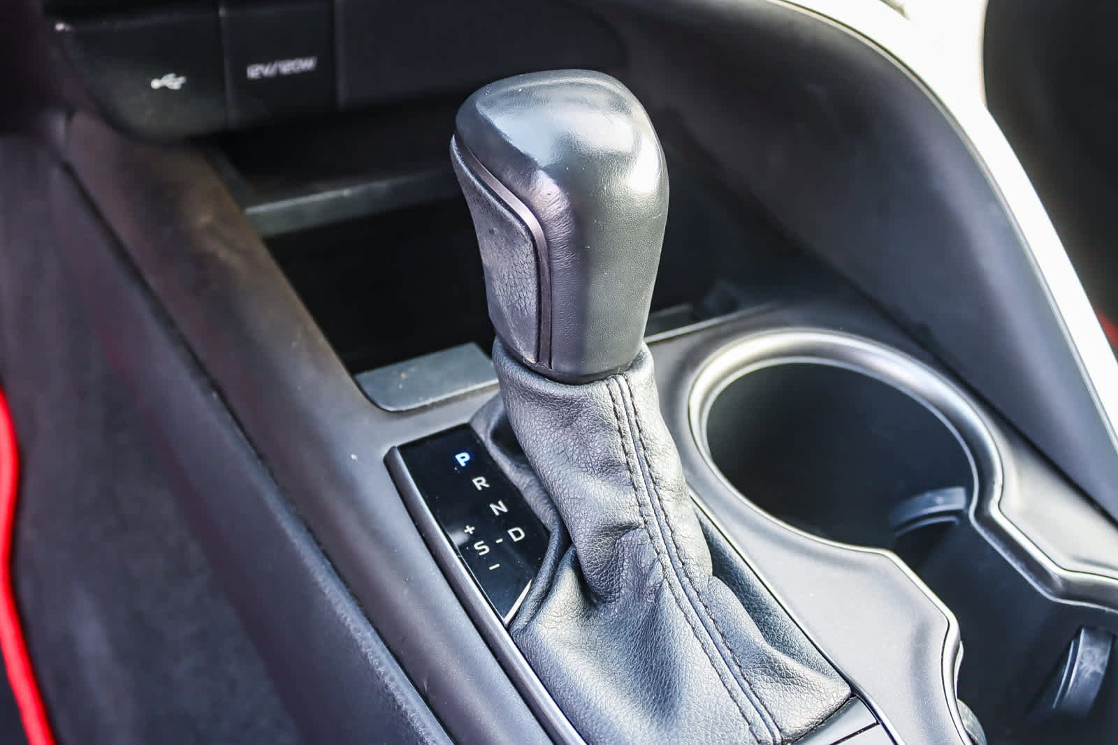 Used 2022 Toyota Camry SE image 18